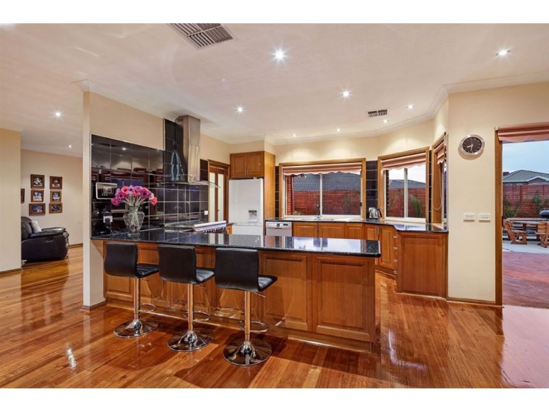 194 Meridian Drive, South Morang VIC 3752