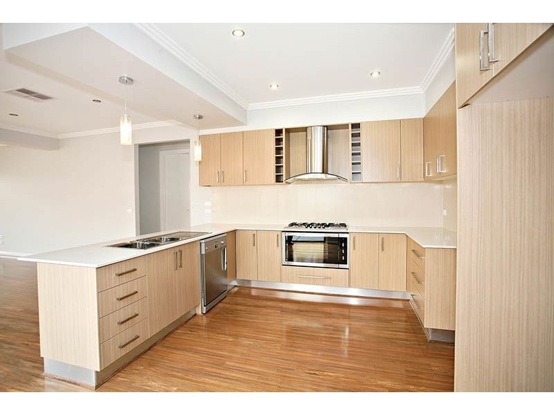 14 Wigan Close, Epping VIC 3076