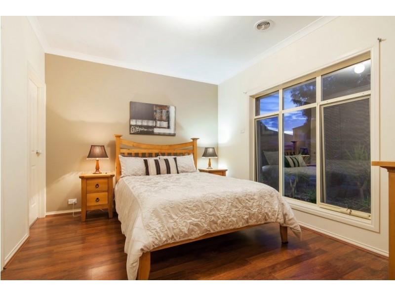 14 Cassowary Road, South Morang VIC 3752