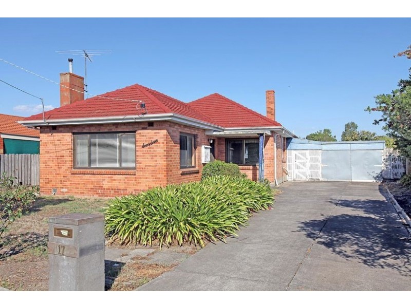 17 Newton Crescent, Lalor VIC 3075