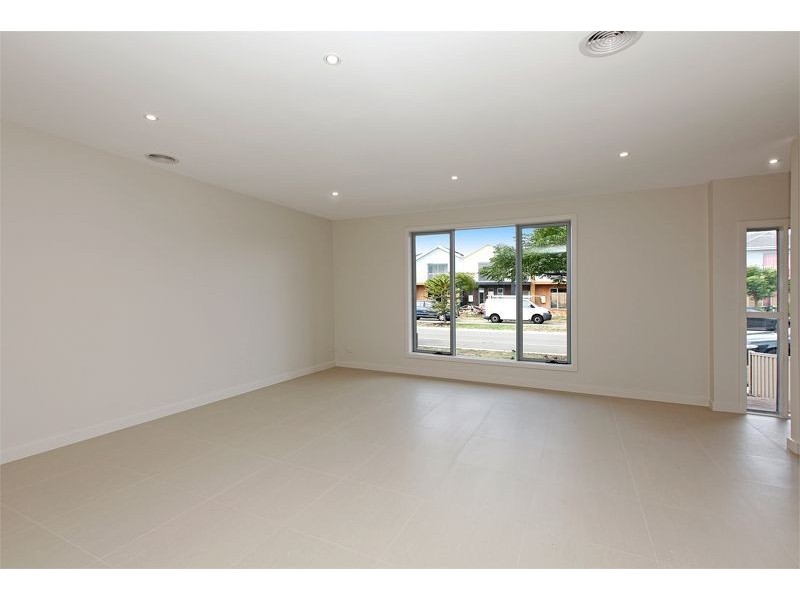 21 Mareborne Street, Epping VIC 3076