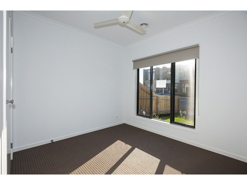 13 Oriano street, Epping VIC 3076