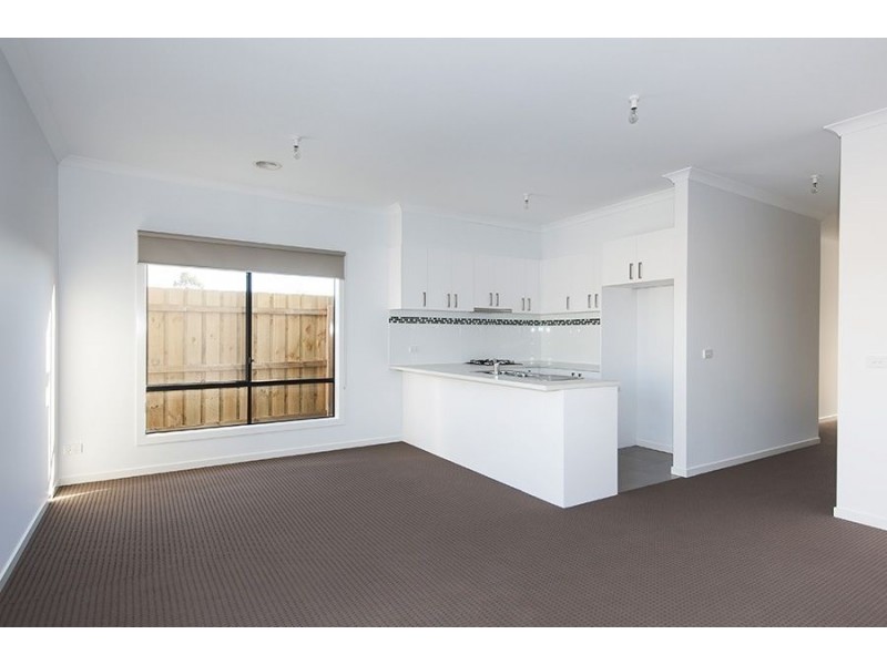 17 Oriano street, Epping VIC 3076