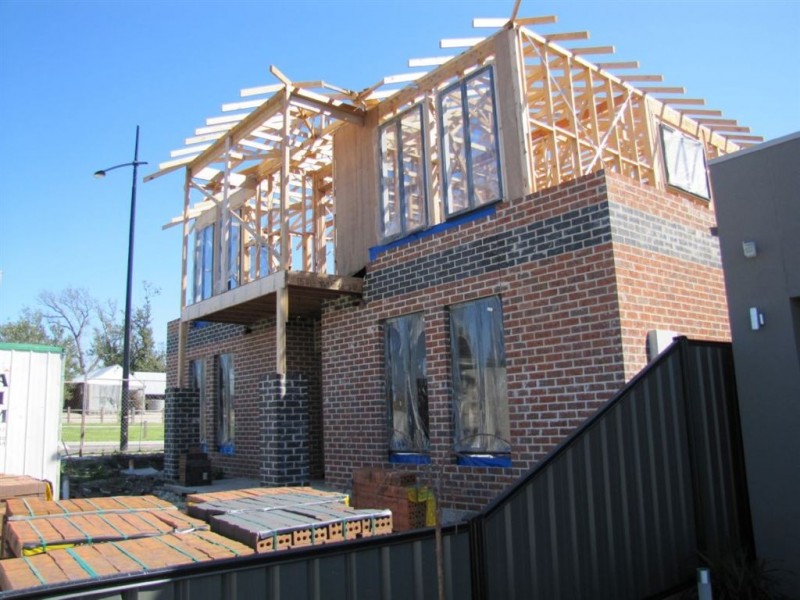 9 Pine Park Drive, Wollert VIC 3750