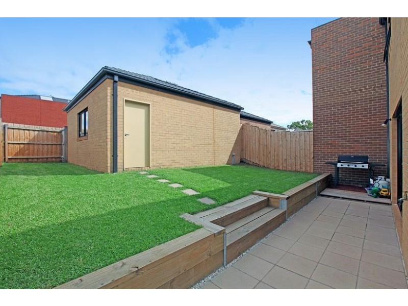 11 Dodd Lane, Epping VIC 3076