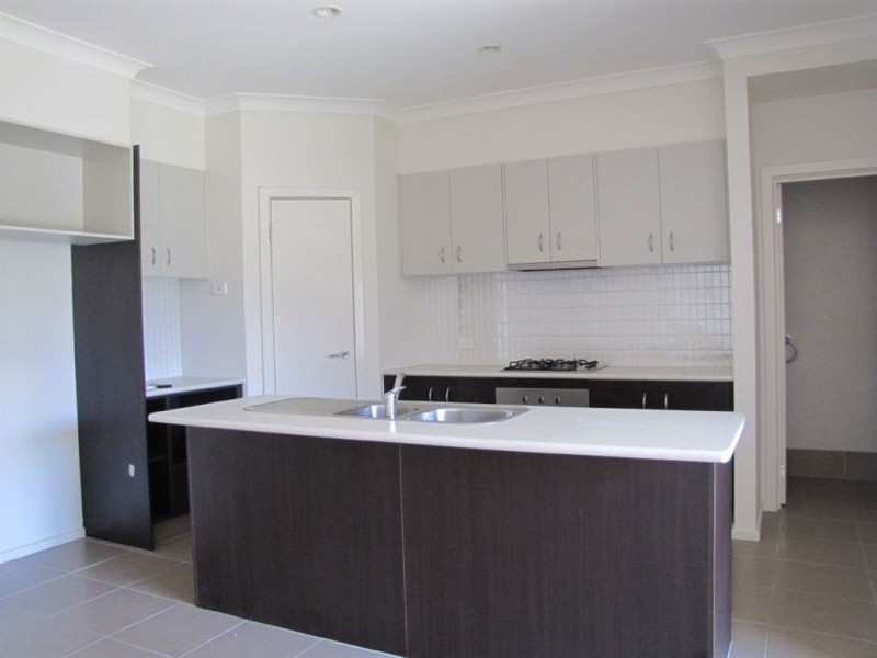 17 Raven Walk, Epping VIC 3076