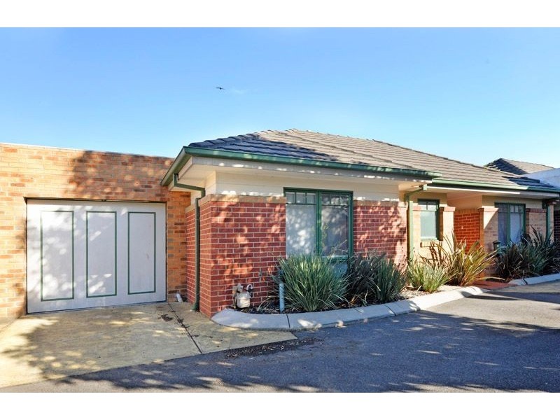 4/30 Young Street, Epping VIC 3076