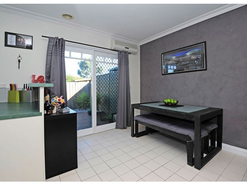 4/30 Young Street, Epping VIC 3076