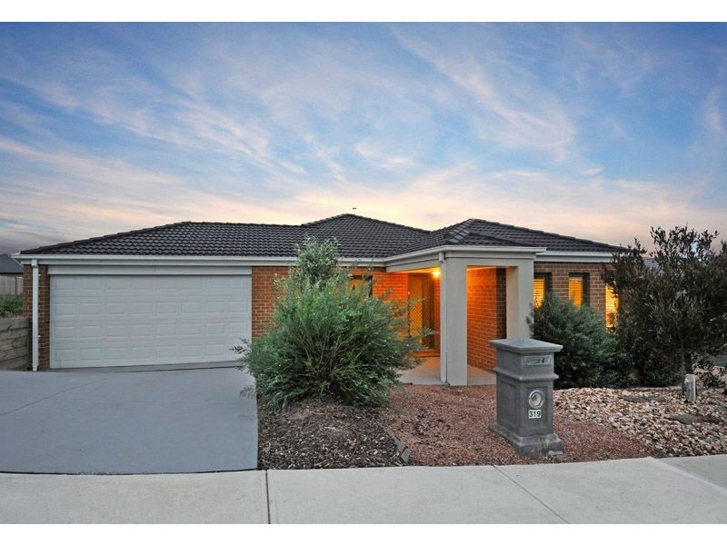 319 Flaxen Hills Road, Doreen VIC 3754