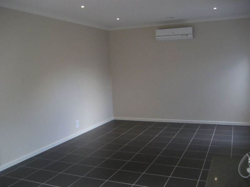 6 Edenvale Boulevard, Wollert VIC 3750