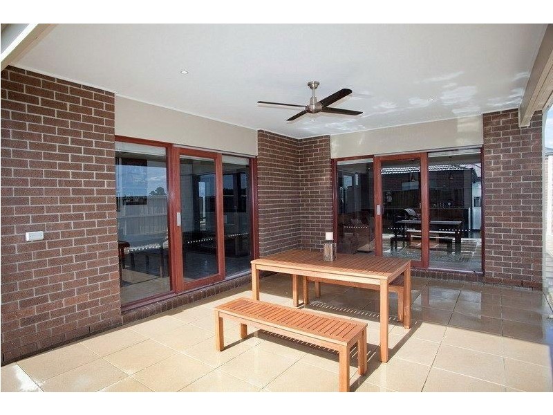 48 Horsley Crescent, Doreen VIC 3754