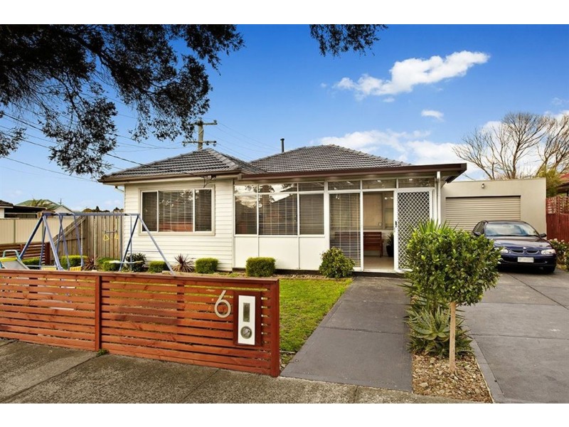 76 Mount View Road, Thomastown VIC 3074