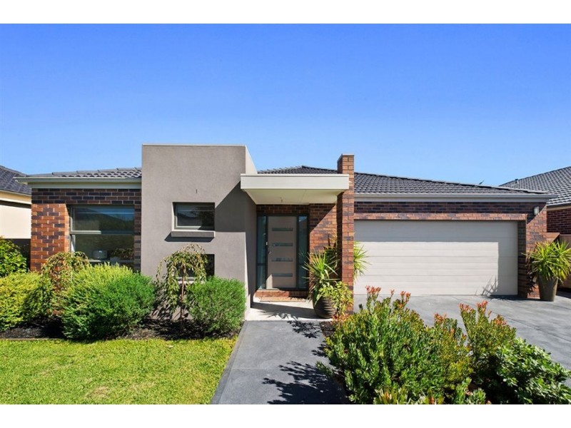 18 Nuthall Way, Epping VIC 3076