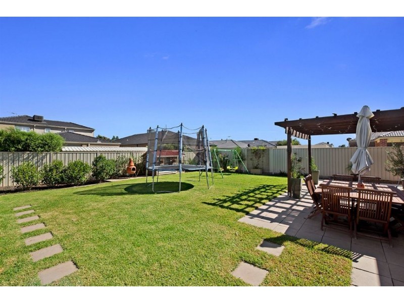 18 Nuthall Way, Epping VIC 3076