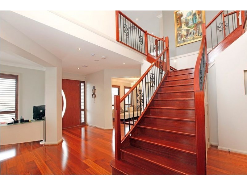 52 Suncroft Drive, Lalor VIC 3075