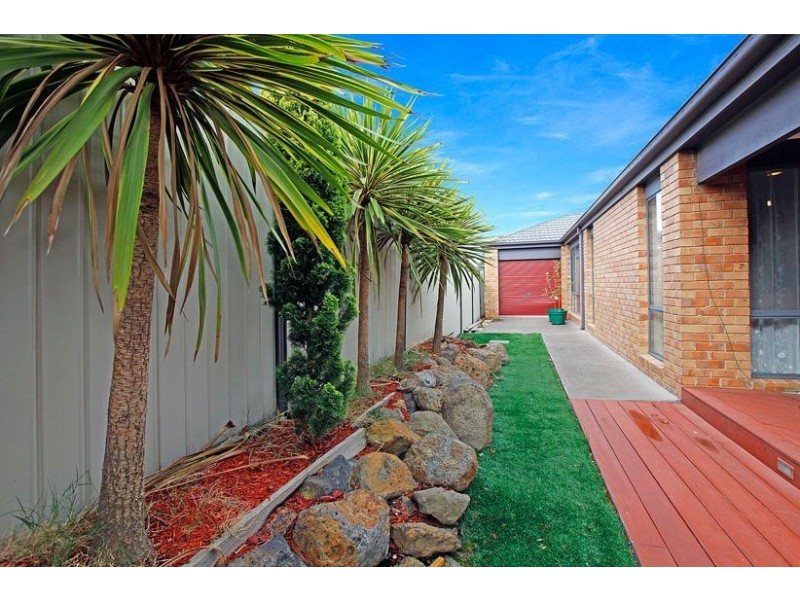 2 Pond Court, Epping VIC 3076