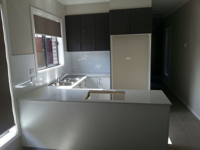 16A Ladislaw Drive, Epping VIC 3076