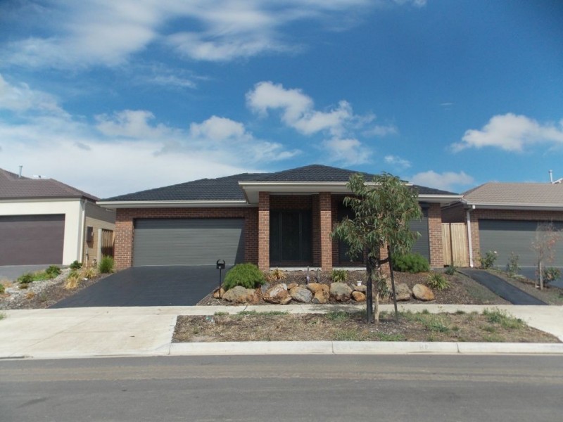 11 Bellerive Road, Epping VIC 3076