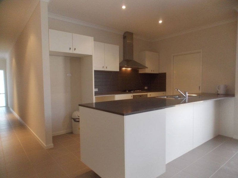 11 Bellerive Road, Epping VIC 3076