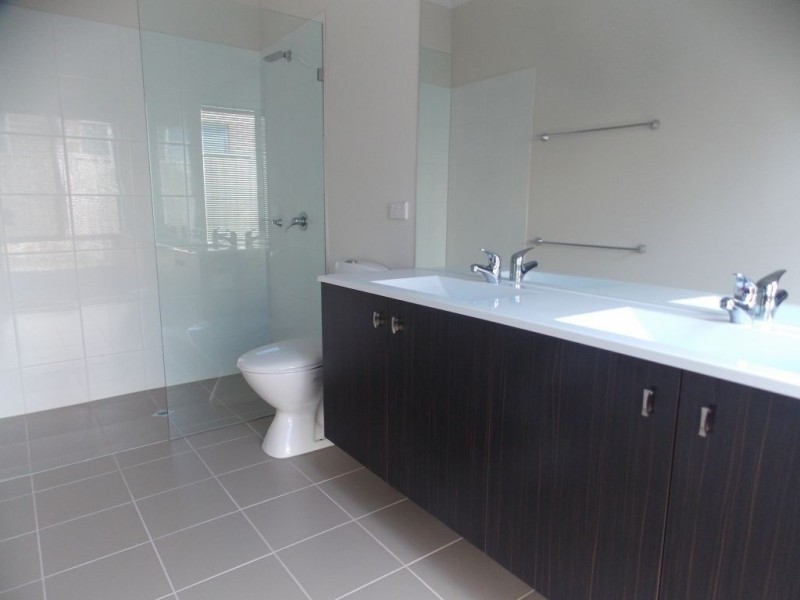 11 Bellerive Road, Epping VIC 3076