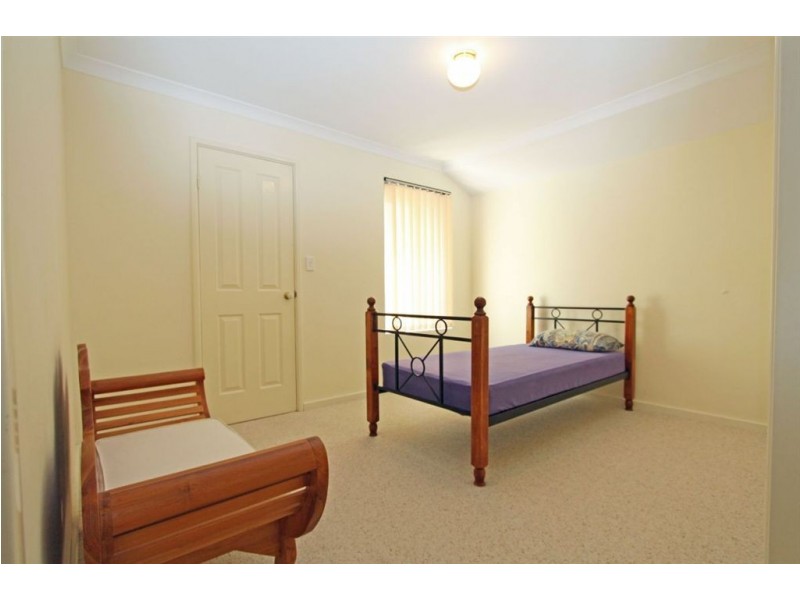 4/26 Saffron Loop, Falcon WA 6210