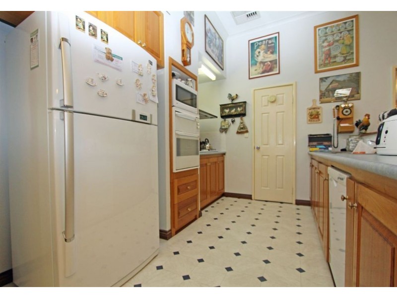 25 Lavender Gardens, Halls Head WA 6210