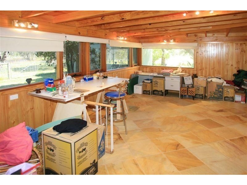 81 Caponi Road, Barragup WA 6209