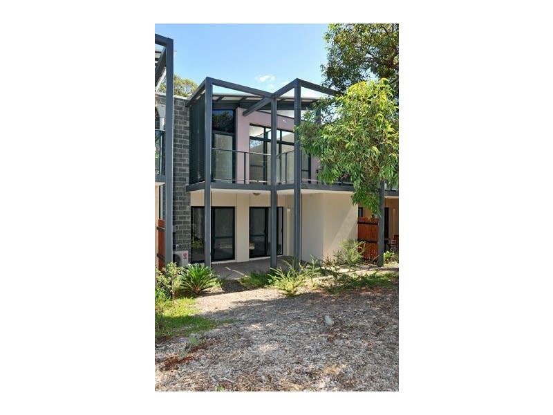 8/44 Oaklands Avenue, Halls Head WA 6210