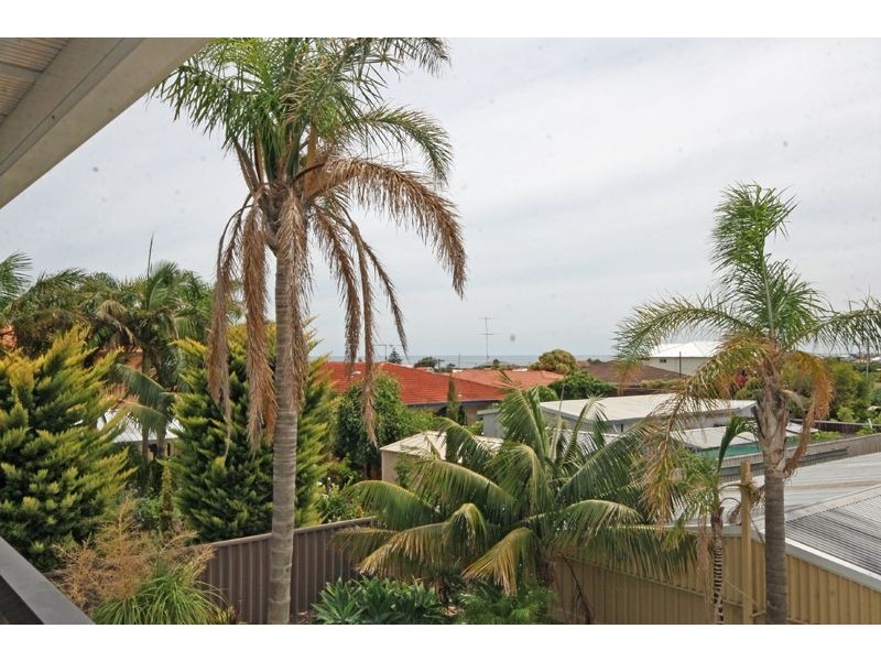 26 Hestia Place, San Remo WA 6210