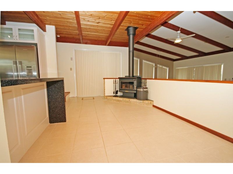 26 Hestia Place, San Remo WA 6210