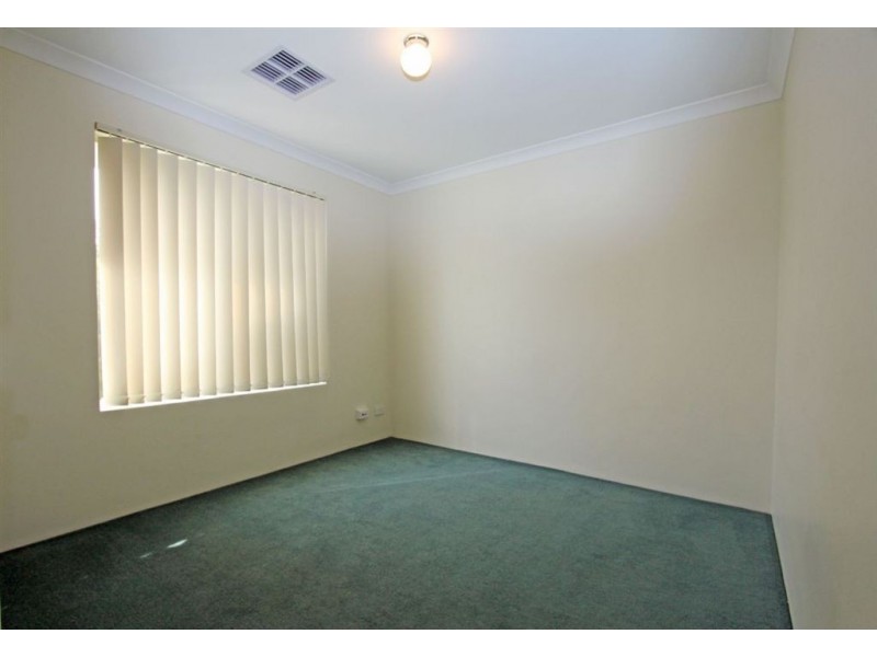 10 Saffron Loop, Falcon WA 6210