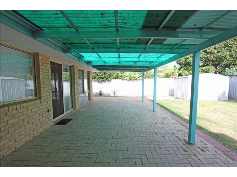10 Meda Close, Greenfields WA 6210