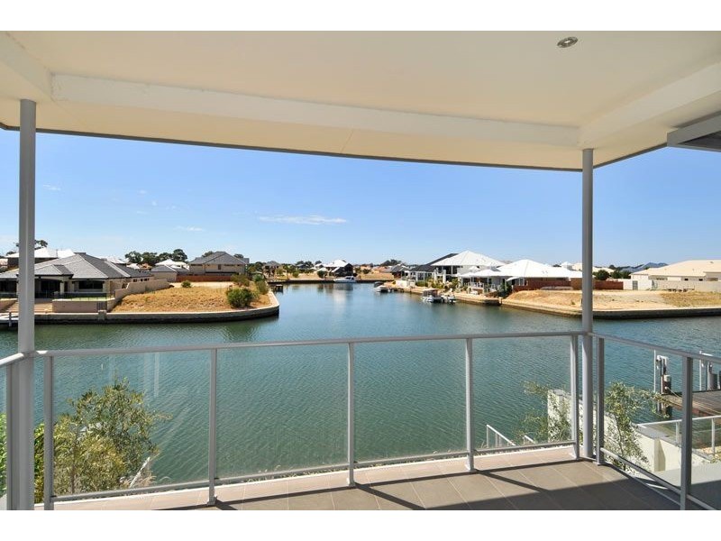 29 Trade Winds Retreat, Dudley Park WA 6210