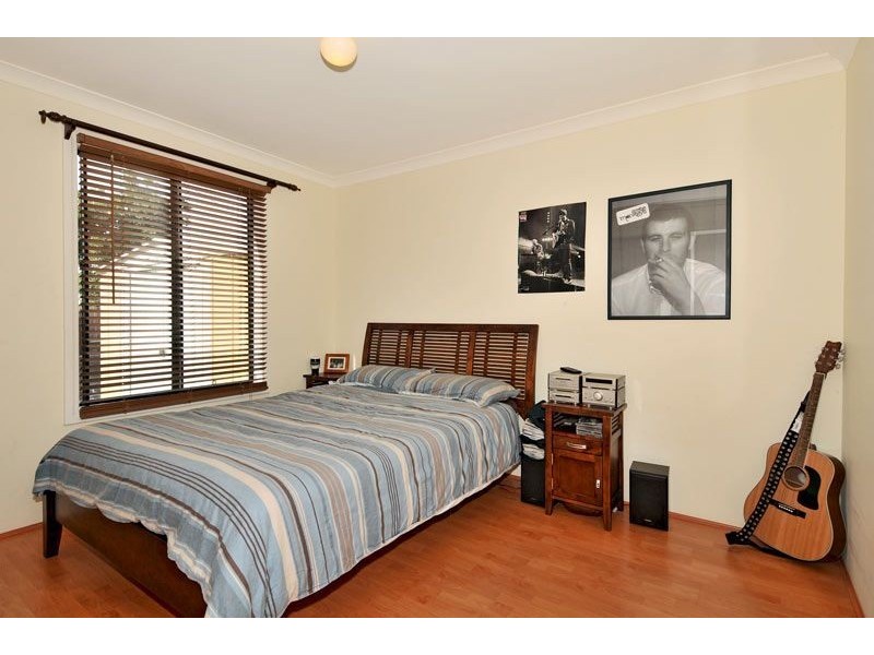 2/28 Valley Road, Halls Head WA 6210