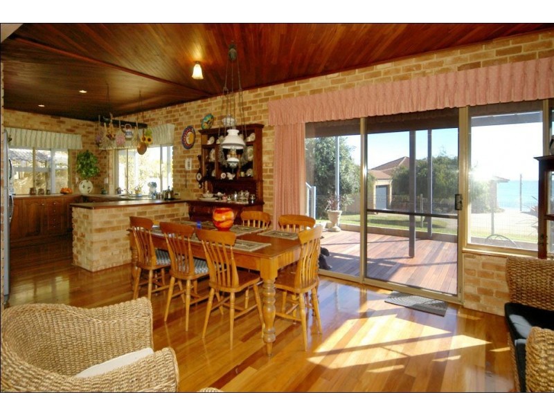 34 Leander Street, Falcon WA 6210