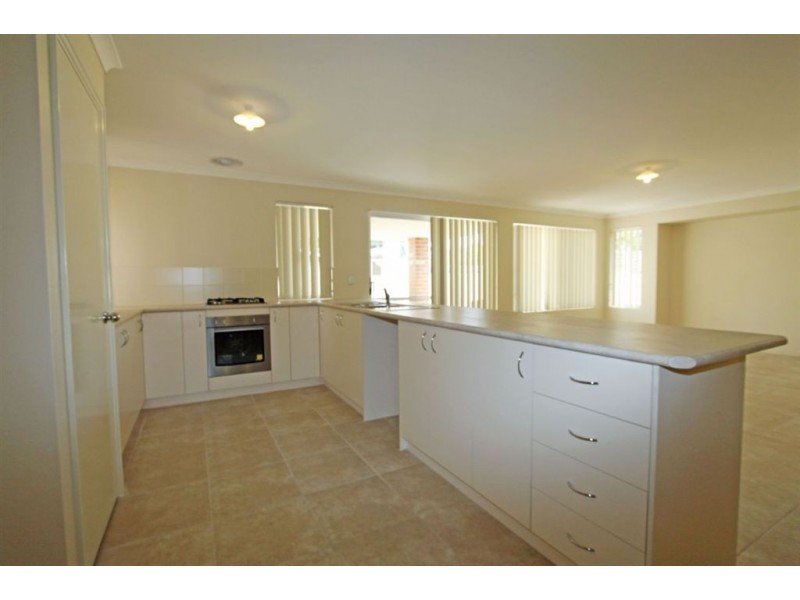 12A Derek Road, Coodanup WA 6210