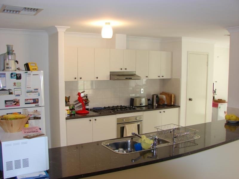 15 Duyfken Way, Dudley Park WA 6210