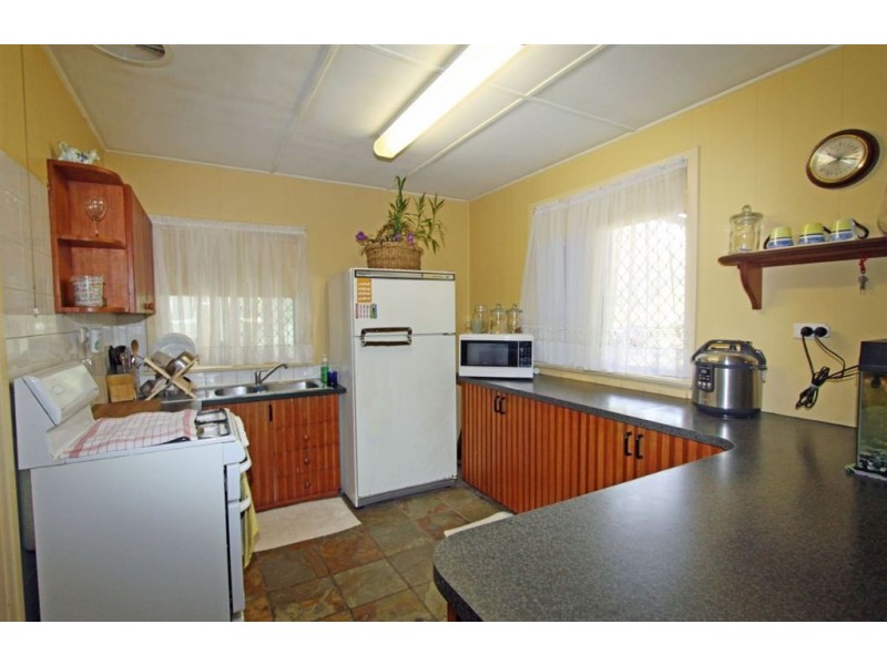 16 Nesbit Road, Greenfields WA 6210