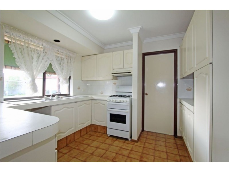 4 Seawind Drive, Silver Sands WA 6210