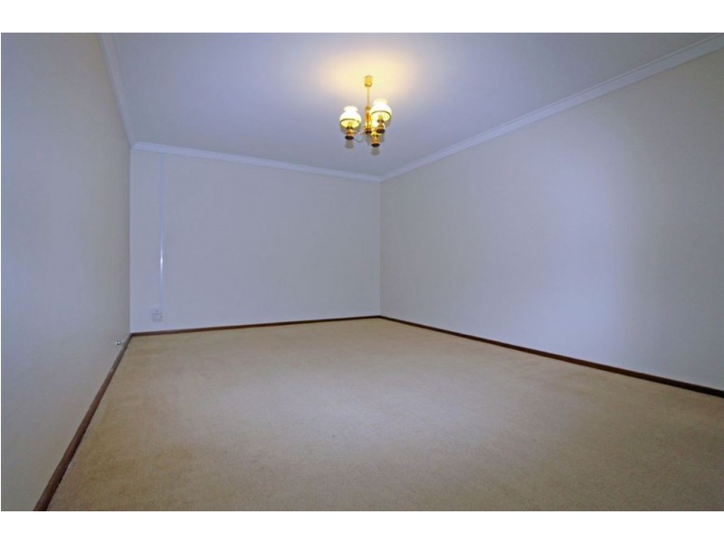 4 Seawind Drive, Silver Sands WA 6210