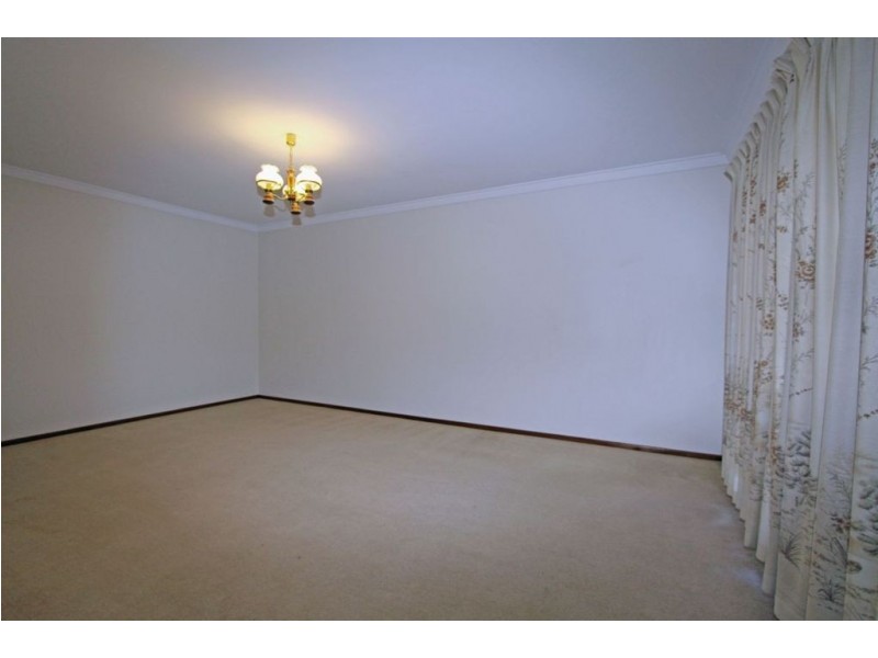 4 Seawind Drive, Silver Sands WA 6210