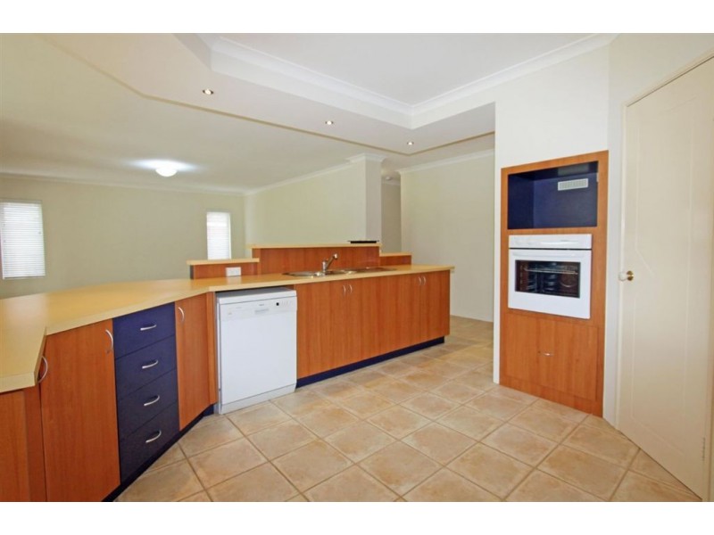 1 Brae Lane, Meadow Springs WA 6210
