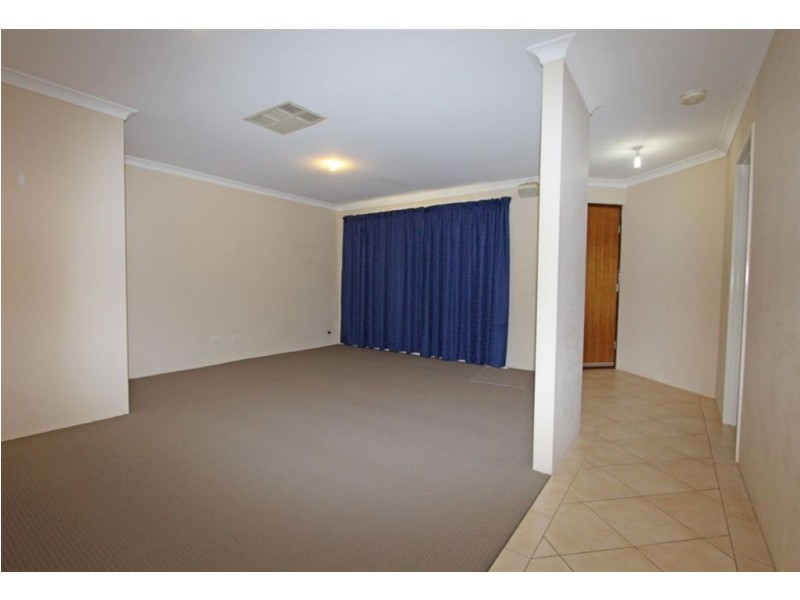 13 Onslow Court, Erskine WA 6210