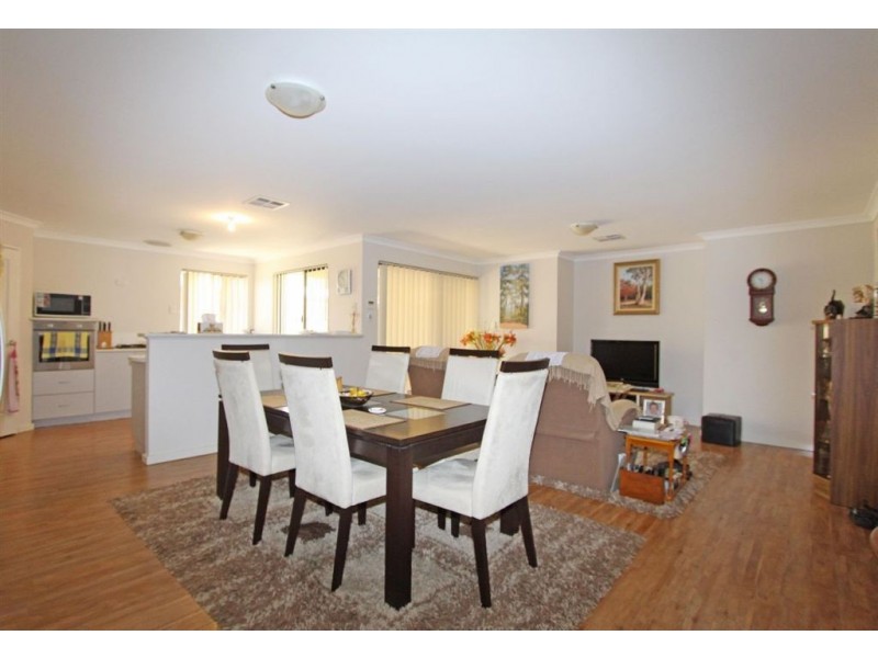 49 Hudson Drive, Dudley Park WA 6210