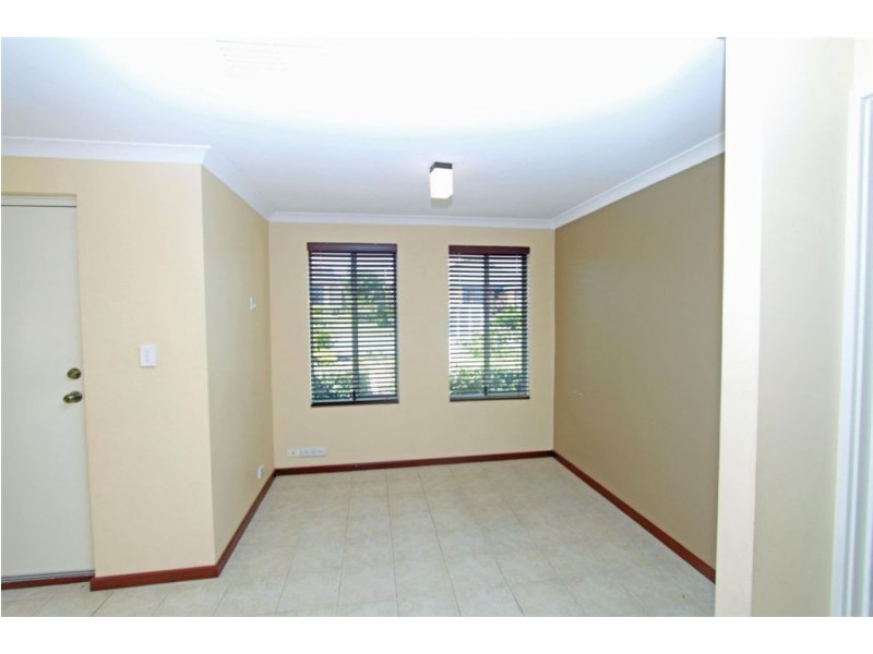 30 Petit Loop, Dudley Park WA 6210