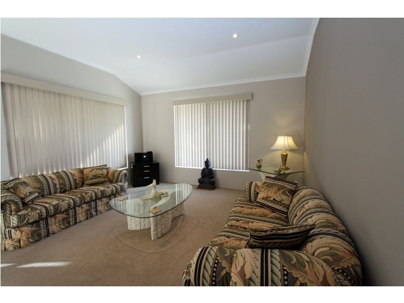 15 Brackenridge Ramble, Meadow Springs WA 6210