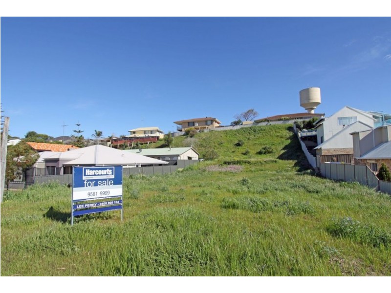 62 Janis Street, Halls Head WA 6210