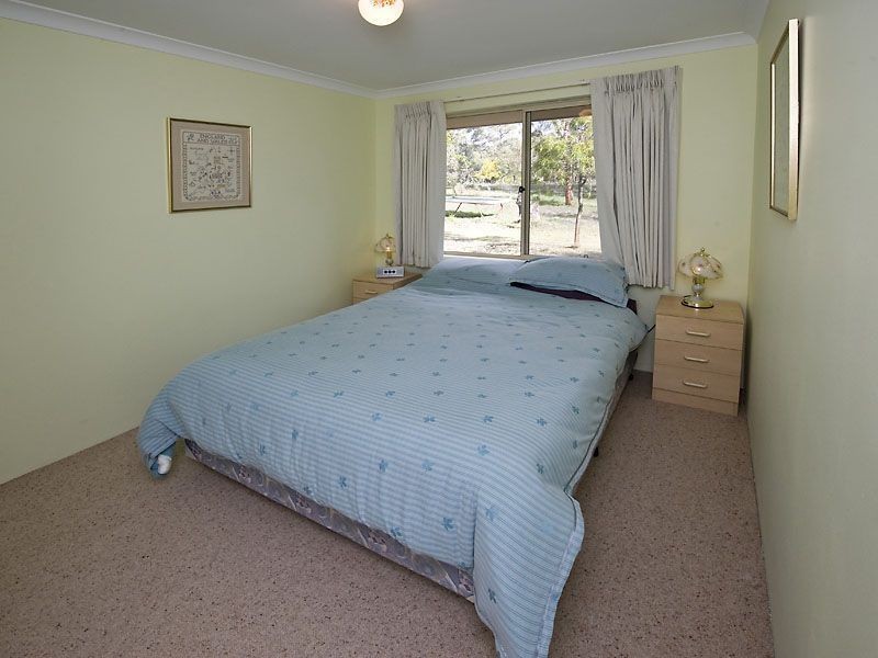 23 Summerhill Drive, Stake Hill WA 6210