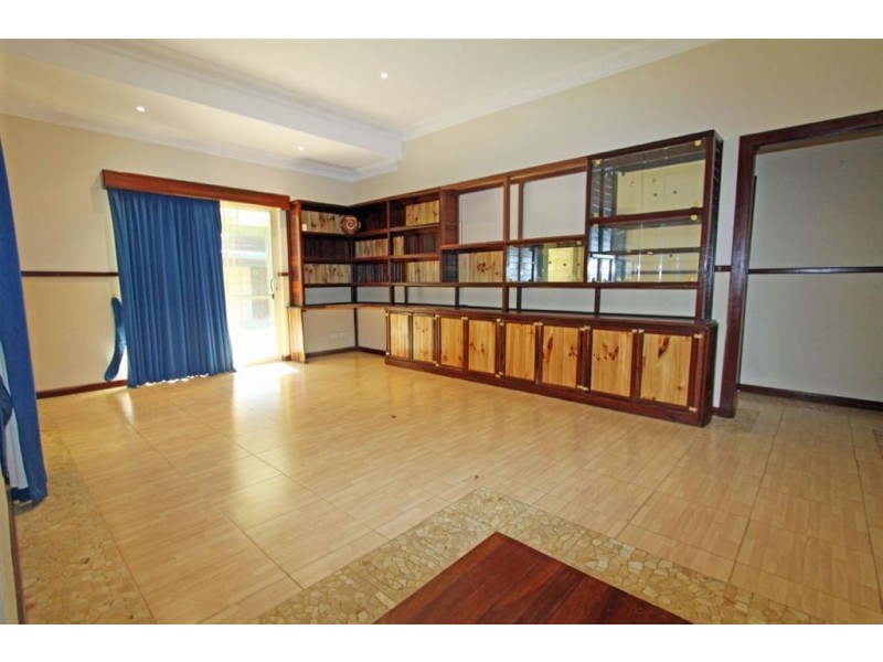 14 Redcliffe Road, Greenfields WA 6210