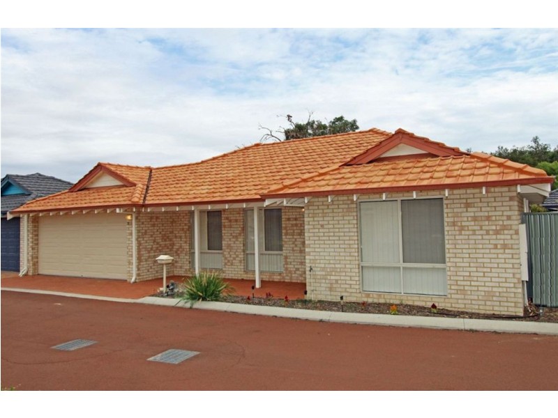 32 Saffron Loop, Falcon WA 6210